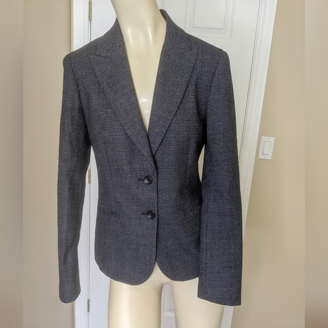 Theory Nichelle Mullingar Wool Blazer Jacket